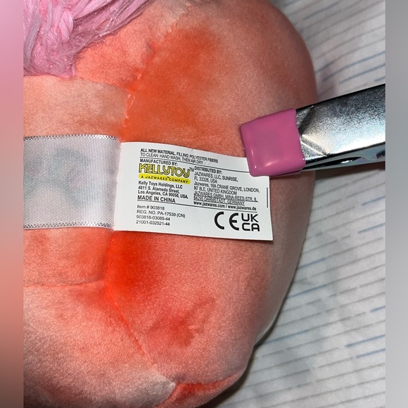 SQUISHMALLOW: 8” Angelie The Unicorn- GREAT CONDITION - Picture 6 of 8